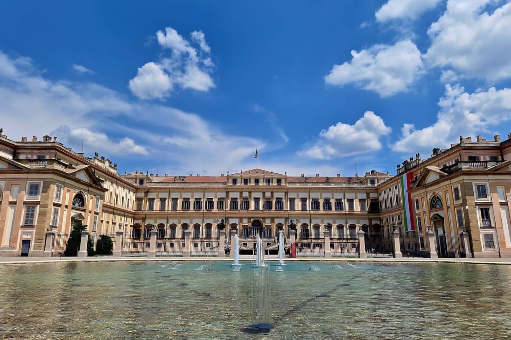 Vista della villa reale di monza